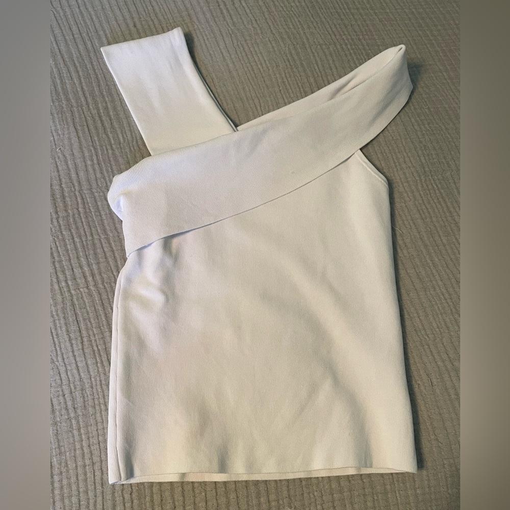 Alice + Olivia White Top